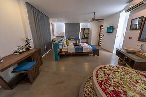 Chez Moi Suite and Spa