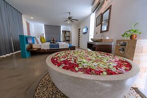 Chez Moi Suite and Spa