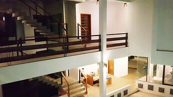 Chez Moi Suite and Spa