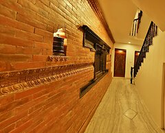 Dalai-La Boutique Hotel