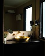 Dalai-La Boutique Hotel