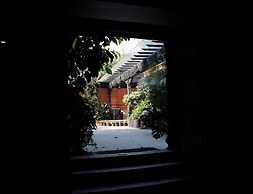 Dalai-La Boutique Hotel