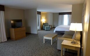 Holiday Inn Express & Suites Oshawa Downtown - Toronto Area by IHG