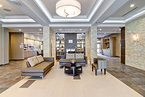 Holiday Inn Express & Suites Oshawa Downtown - Toronto Area by IHG