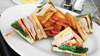 Holiday Inn Cincinnati N - West Chester by IHG