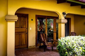 Jaco Hotel Docelunas