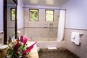 Jaco Hotel Docelunas