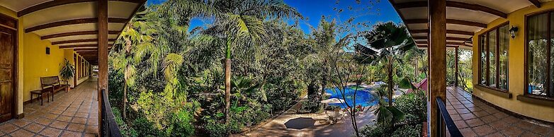 Jaco Hotel Docelunas