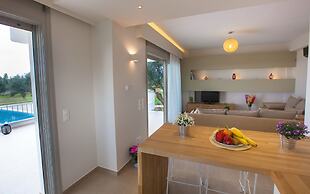 Abelia Luxurious Villas