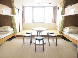 Shin-Osaka Youth Hostel