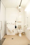 Shin-Osaka Youth Hostel