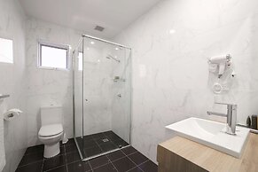 Best Western Plus Bolton on the Park