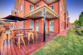 Best Western Plus Bolton on the Park