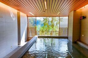 Hotel Tilun Dongpu Spa