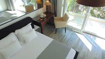 Refresh Boutique Apartments