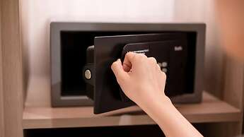 Refresh Boutique Apartments