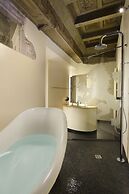 Leone Blu Suites | UNA Esperienze