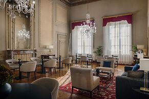 Leone Blu Suites | UNA Esperienze