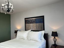 Elevate Rooms Armand Heights