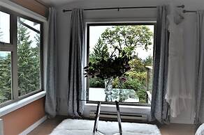 Elevate Rooms Armand Heights