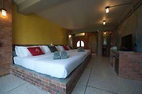 De Sea Almond Hotel Chumphon