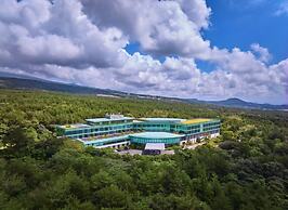 WE Hotel Jeju