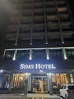Sims Hotel