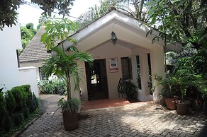 Hotel Riverview Westlands