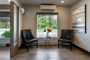 Danny’s Hotel Suites, SureStay Collection by Best Western