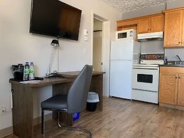 Danny’s Hotel Suites, SureStay Collection by Best Western