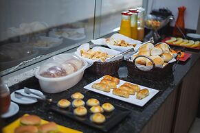 Manhattan Apart Hotel