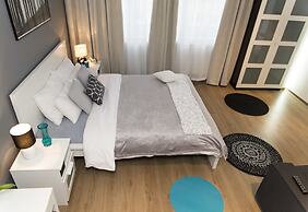 Warsawrent Apartments Centralna