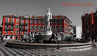 Hotel De La Mer