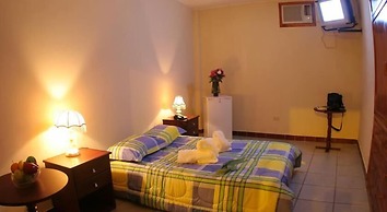 HOTEL PELICAN BAY INN