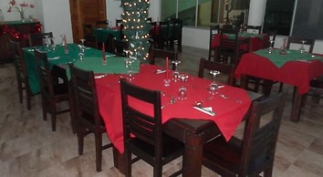 HOTEL PELICAN BAY INN