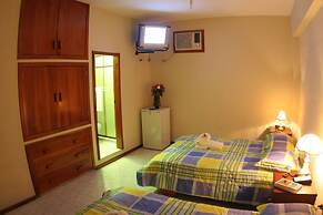 HOTEL PELICAN BAY INN