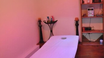 HOTEL PELICAN BAY INN