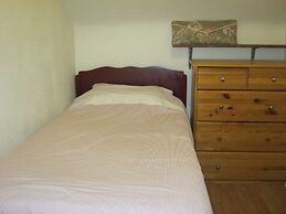 Kelowna Okanagan Lake Hostel