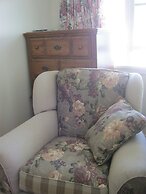 Kelowna Okanagan Lake Hostel