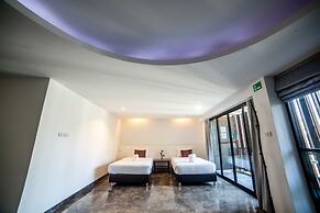 De Poem Loft Boutique Residence