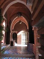 Riad Le Perroquet Bleu