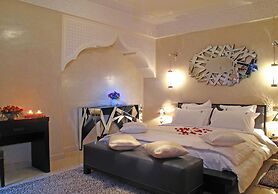Riad Le Perroquet Bleu