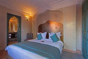 Riad Le Perroquet Bleu