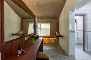 Sentrim Mara Game Lodge