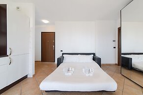 Suitelowcost - Limbiate Studio