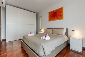 Suitelowcost - Limbiate Studio