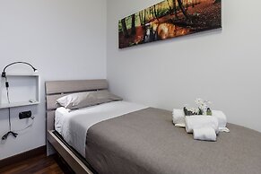 Suitelowcost - Limbiate Studio