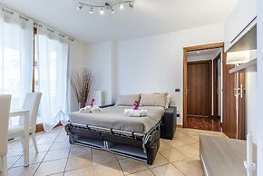 Suitelowcost - Limbiate Studio