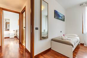 Suitelowcost - Limbiate Studio