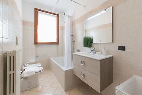 Suitelowcost - Limbiate Studio